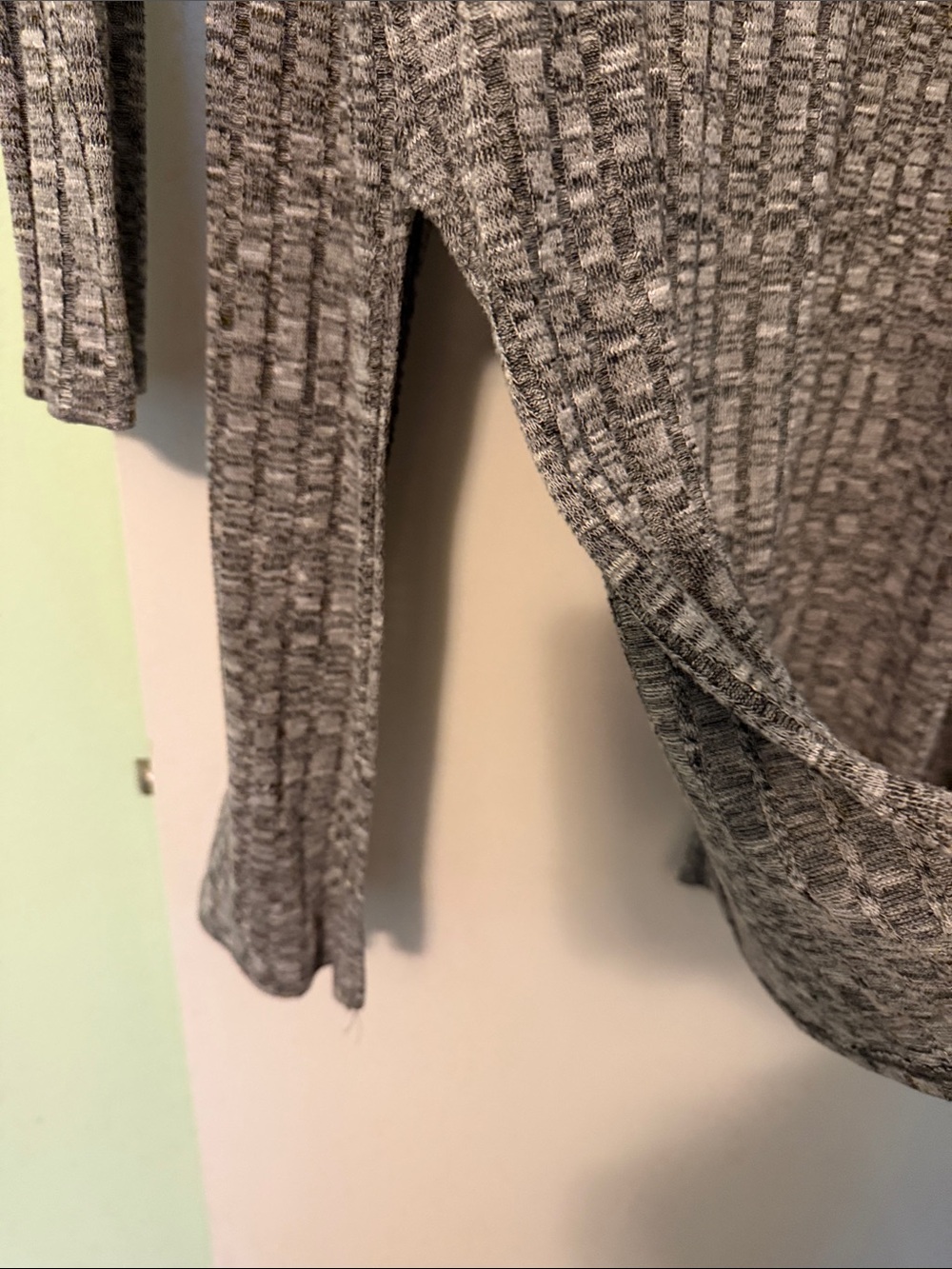 Gray Open-Front Ribbed Long Cardigan Sweater - Picture 4 of 4